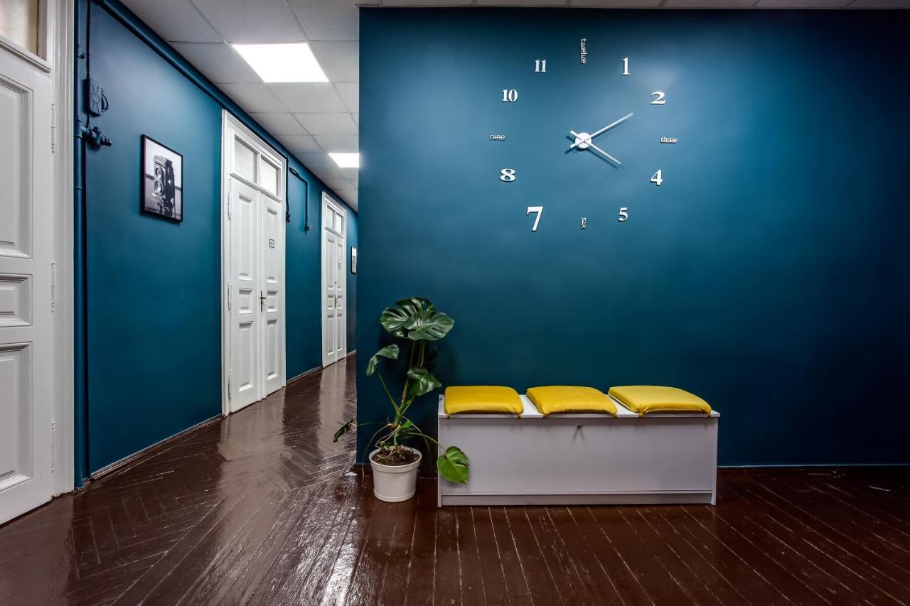 Mister Hostel Lviv Exterior photo